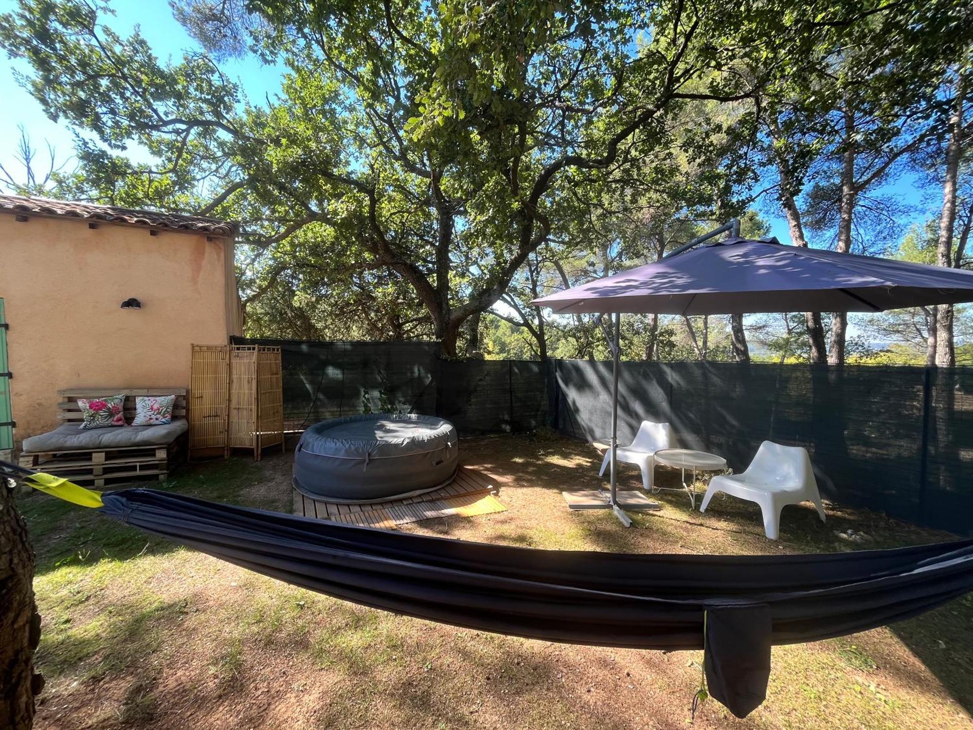 Maison Provencale Au Calme De La Campagne Avec Jacuzzi 普罗旺斯地区艾克斯 外观 照片