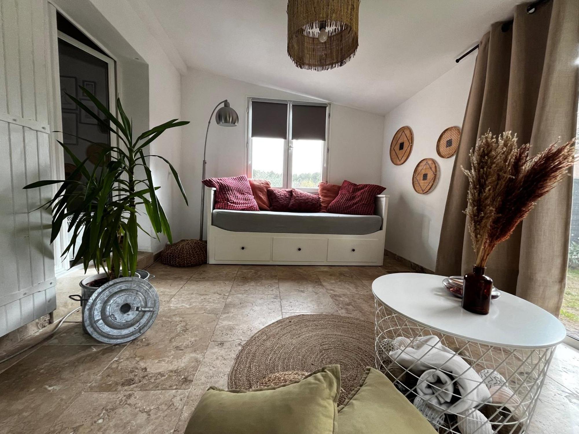 Maison Provencale Au Calme De La Campagne Avec Jacuzzi 普罗旺斯地区艾克斯 外观 照片