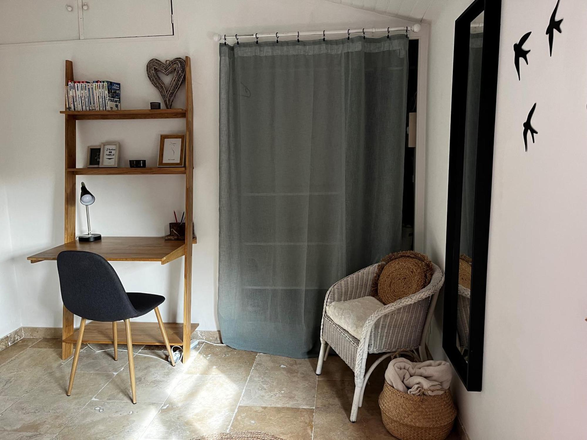 Maison Provencale Au Calme De La Campagne Avec Jacuzzi 普罗旺斯地区艾克斯 外观 照片
