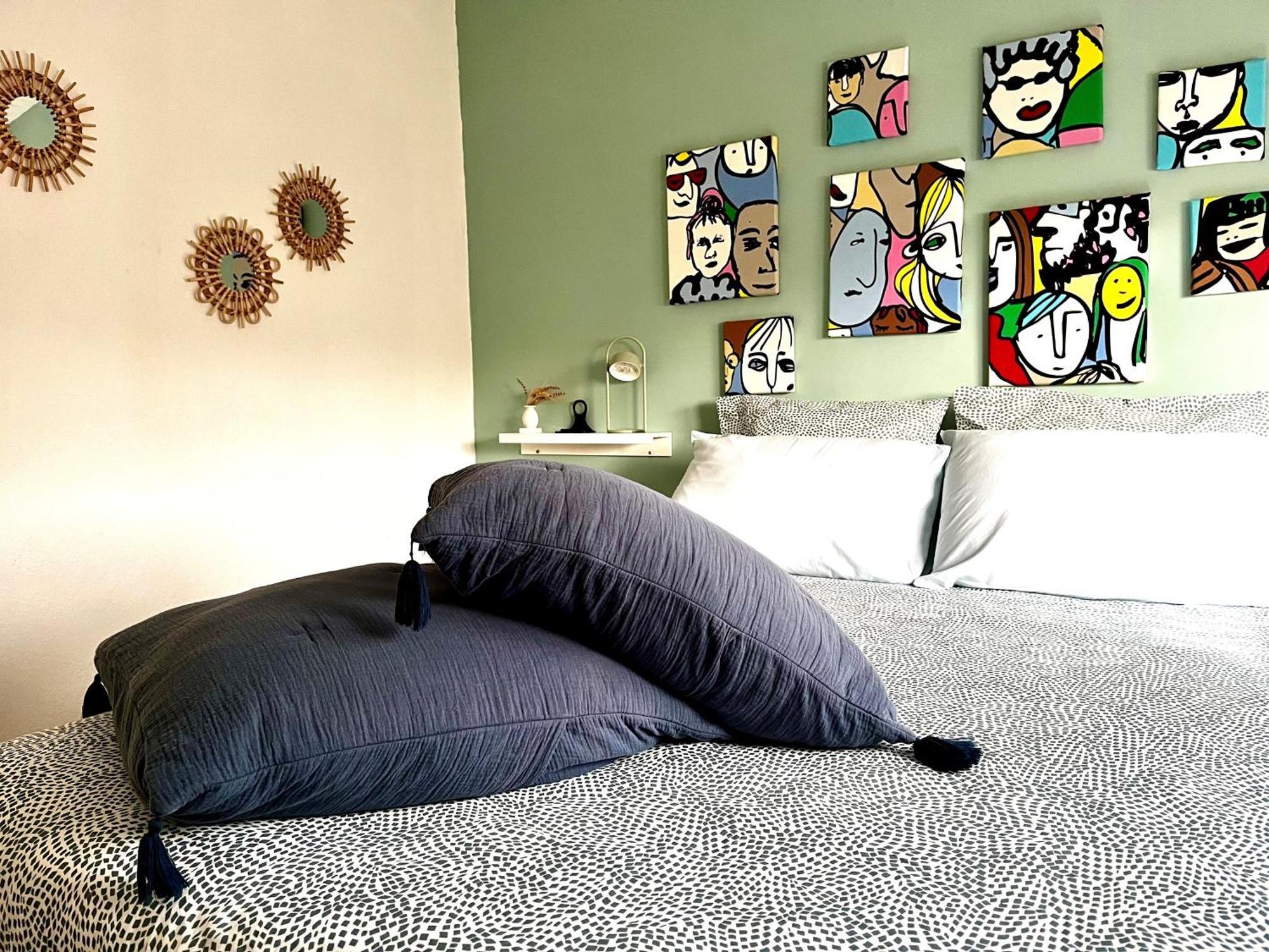 Maison Provencale Au Calme De La Campagne Avec Jacuzzi 普罗旺斯地区艾克斯 外观 照片