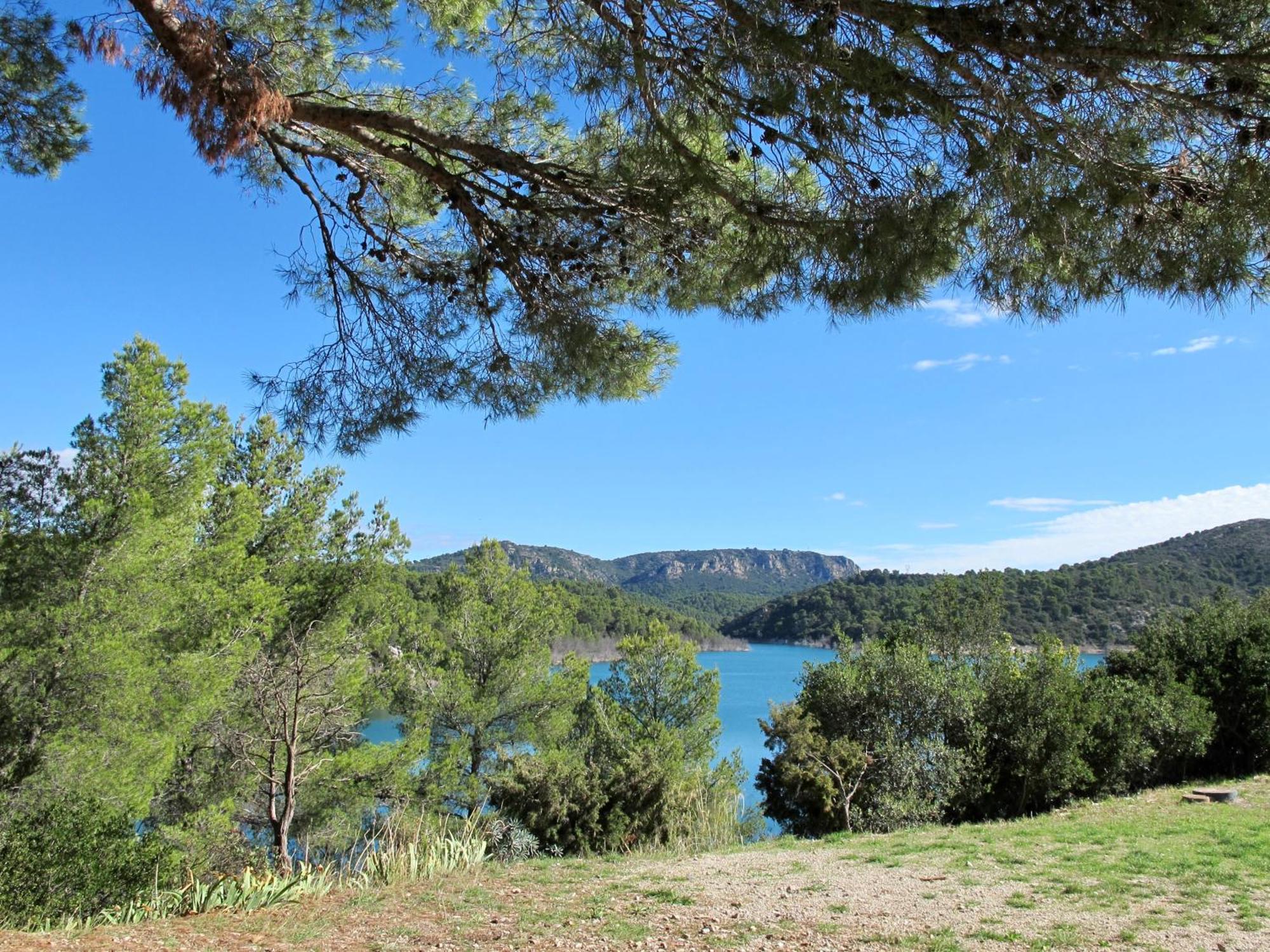 Maison Provencale Au Calme De La Campagne Avec Jacuzzi 普罗旺斯地区艾克斯 外观 照片